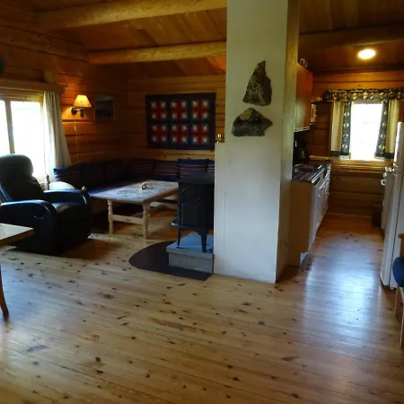 Hyttetun Feriehus *